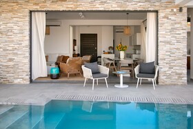 Chris Le Mare Gold Luxury Villa