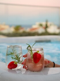 Chris Le Mare Gold Luxury Villa