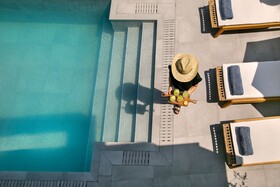 Chris Le Mare Gold Luxury Villa