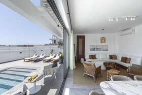 Chris Le Mare Gold Luxury Villa