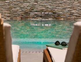 Chris Le Mare Gold Luxury Villa