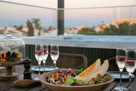 Chris Le Mare Gold Luxury Villa