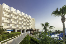Cavo Zoe Seaside Hotel
