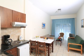 Jacaranda Hotel Apartments