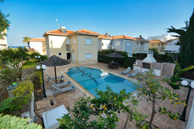 Jason 8 Villa