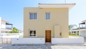 Konnos Beach Villa 3