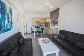Nicholas Seaview Apartments