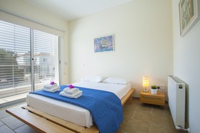 Nireas Seafront Villa