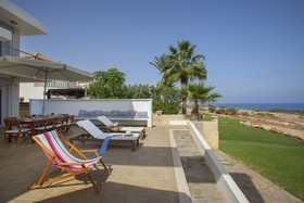 Nireas Seafront Villa
