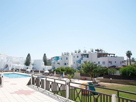 Polycarpia Hotel