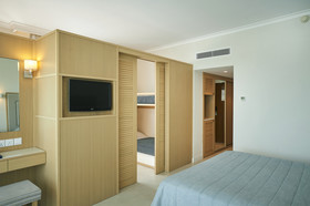Sunrise Beach Hotel