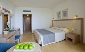 The Golden Coast Beach Hotel