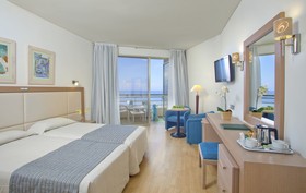 The Golden Coast Beach Hotel