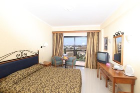 Tsokkos Gardens Apartments