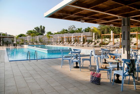 Vangelis Hotel & Suites