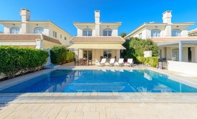 Villa Ariadne