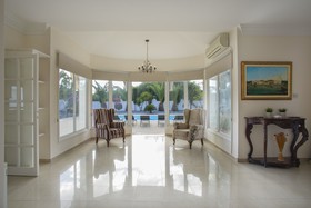 Villa Georgia
