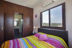 Villa Grecos Grove
