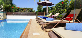 Villa Palm Breeze