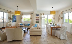 Villa Skyros
