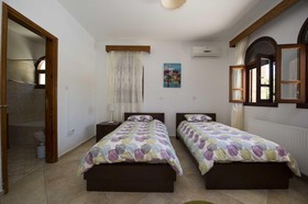 Constantinos Villa