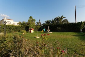 Villa Tsikkos Tria