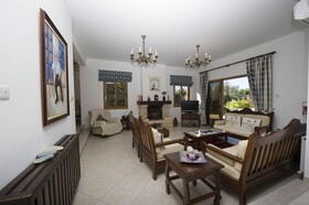 Villa Xenios Dias