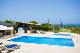 Villa Xenios Dias