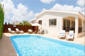 Bungalow Mikaella