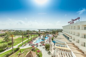 Cali Resort & Spa - Designed for adults by Louis Hotels