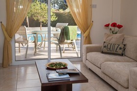 Coral Bay Beach Breeze Villa