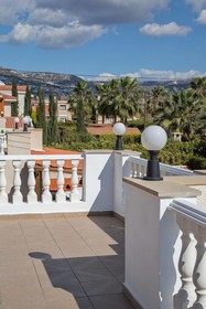 Coral Bay Beach Breeze Villa