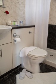 Coral Bay Beach Breeze Villa