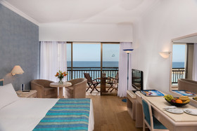 Coral Beach Hotel & Resort