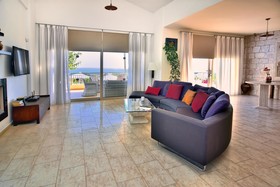 Dionysos Villa