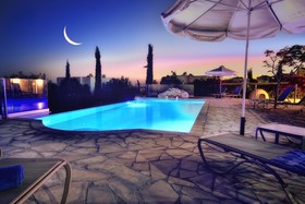 Dionysos Villa