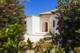 Aphrodite Hills Rentals - Superior Villas