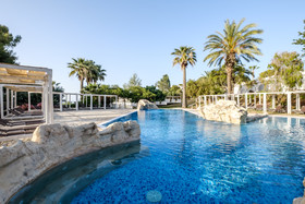 Latchi Family Resort