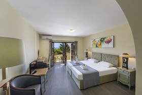 Latchi Family Resort