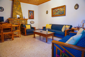 Omodos Village Houses - Pantelis  & Olga &  Marios &  Iacovos