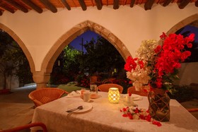 Estia Anogaia Cottage