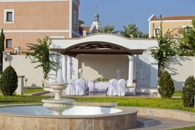 Aliathon Resort