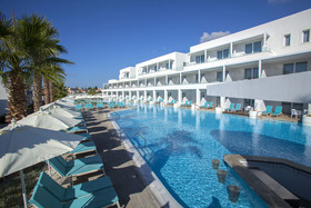 Aliathon Resort