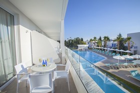 Aliathon Resort