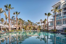 Amavi MadeForTwo Hotels