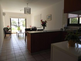Andries Apartments