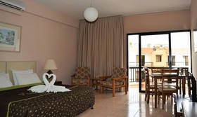 Anna Apartments