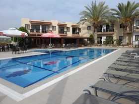 Anna Apartments
