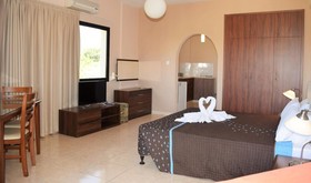 Anna Apartments