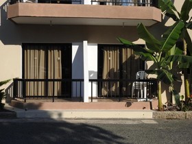 Anna Apartments